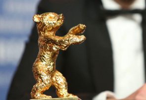 معرفی برندگان بخش مسابقه اصلی «برلیناله»/ خرس طلایی به «حروف زرد» رسید معرفی برندگان بخش مسابقه اصلی «برلیناله»/ خرس طلایی به «حروف زرد» رسید