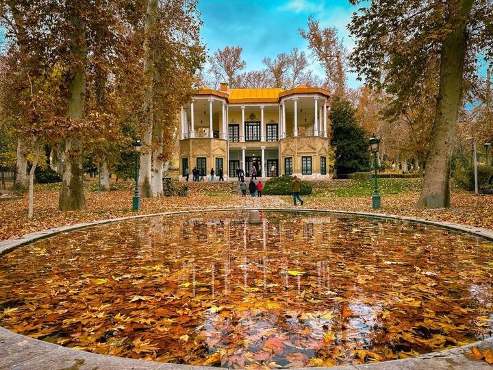 محوطه باغ مجموعه فرهنگی‌تاریخی نیاوران فردا بازگشایی می‌شود