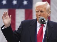 وال‌استریت‌ژورنال ادعای ترامپ درباره ارسال کشتی امدادی به گرینلند را رد کرد